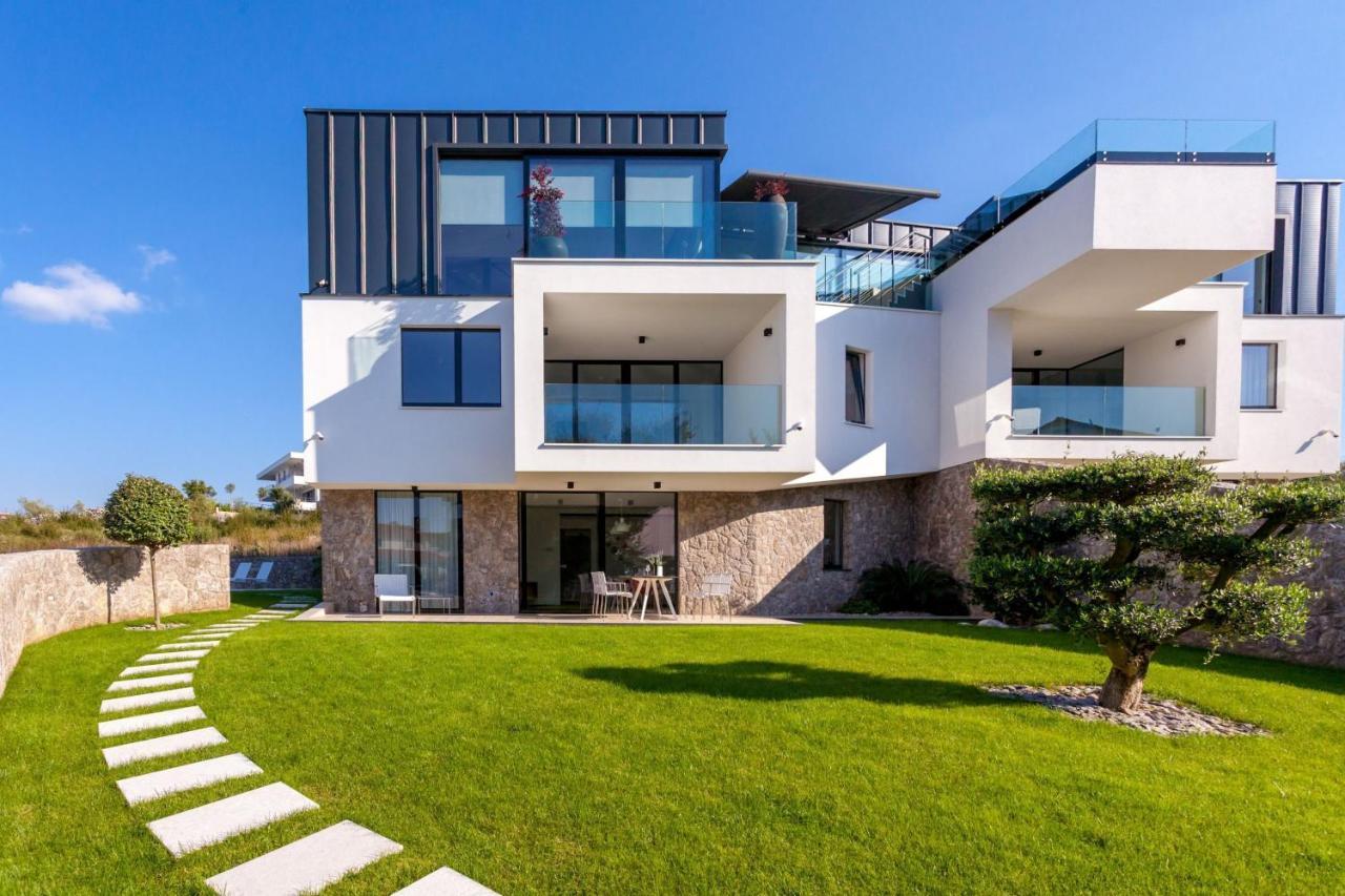 De Luxe Apartments Elisa Malinska Dış mekan fotoğraf